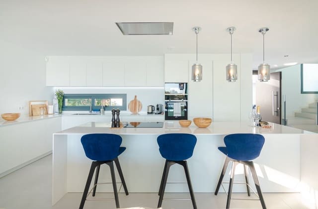 4 camera da letto Villa in vendita in Calahonda, Mijas con garage - 2.100.000 € (Rif: 9929938)