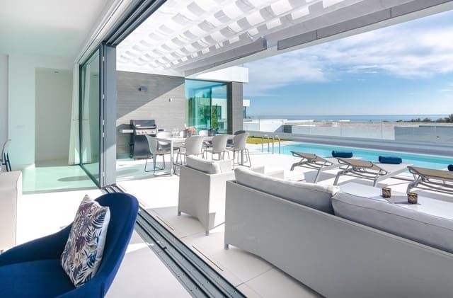 4 camera da letto Villa in vendita in Calahonda, Mijas con garage - 2.100.000 € (Rif: 9929938)