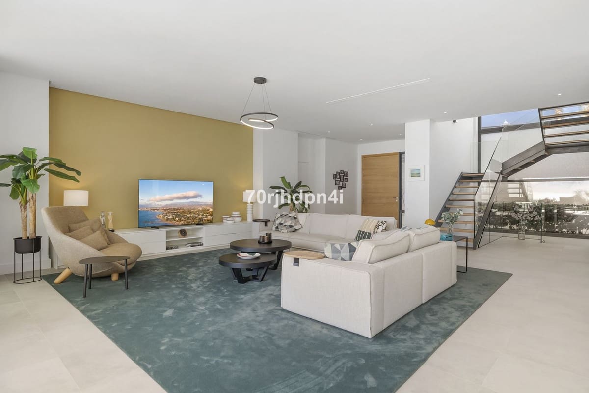 5 quarto Moradia para venda em Marbella com garagem - 3 150 000 € (Ref: 9929952)