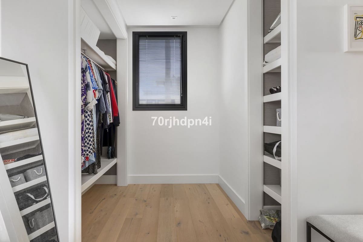 5 quarto Moradia para venda em Marbella com garagem - 3 150 000 € (Ref: 9929952)