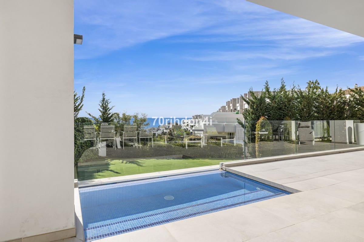 5 quarto Moradia para venda em Marbella com garagem - 3 150 000 € (Ref: 9929952)