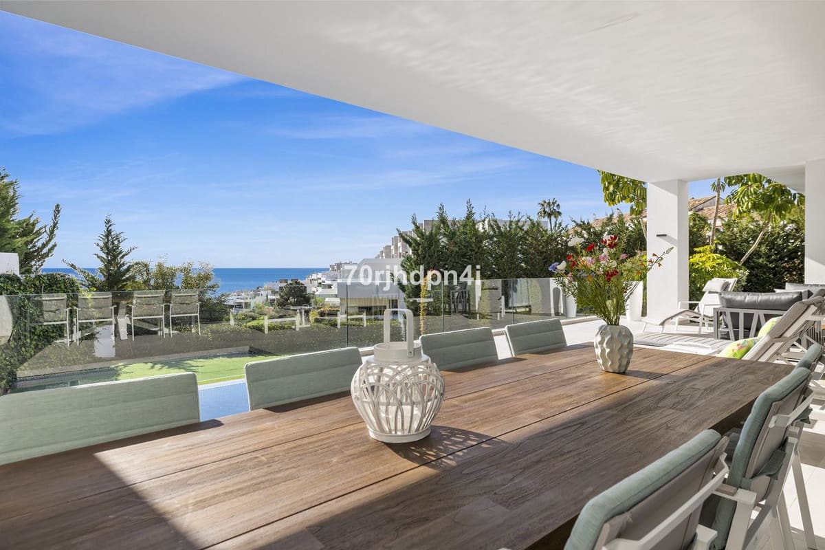 5 quarto Moradia para venda em Marbella com garagem - 3 150 000 € (Ref: 9929952)