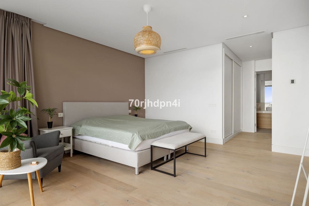 5 quarto Moradia para venda em Marbella com garagem - 3 150 000 € (Ref: 9929952)