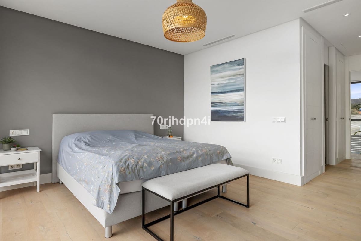5 quarto Moradia para venda em Marbella com garagem - 3 150 000 € (Ref: 9929952)