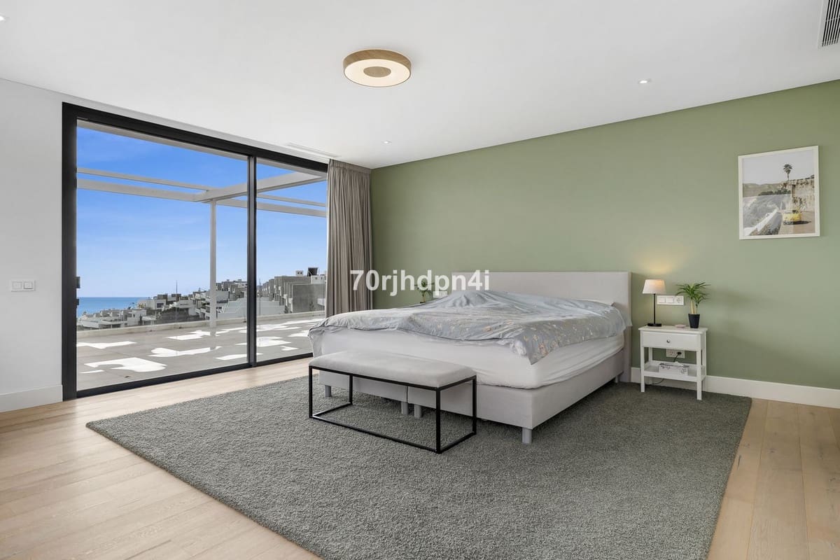 5 quarto Moradia para venda em Marbella com garagem - 3 150 000 € (Ref: 9929952)