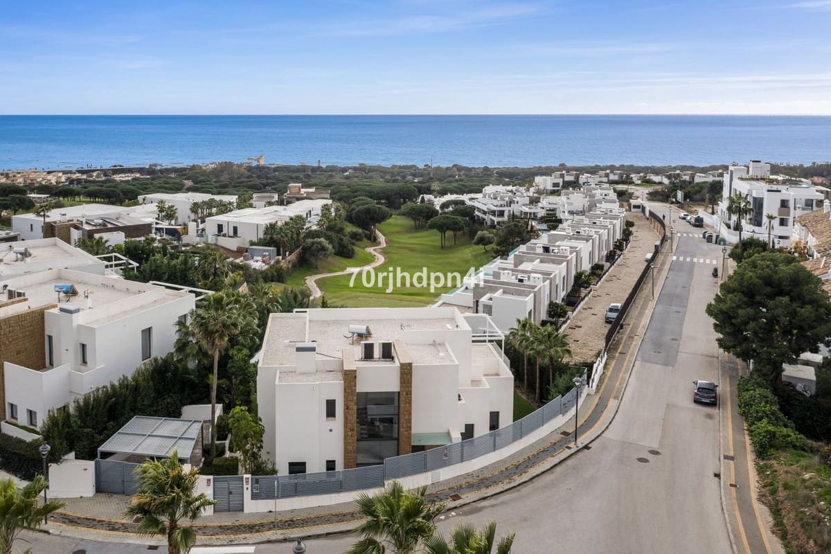 5 quarto Moradia para venda em Marbella com garagem - 3 150 000 € (Ref: 9929952)
