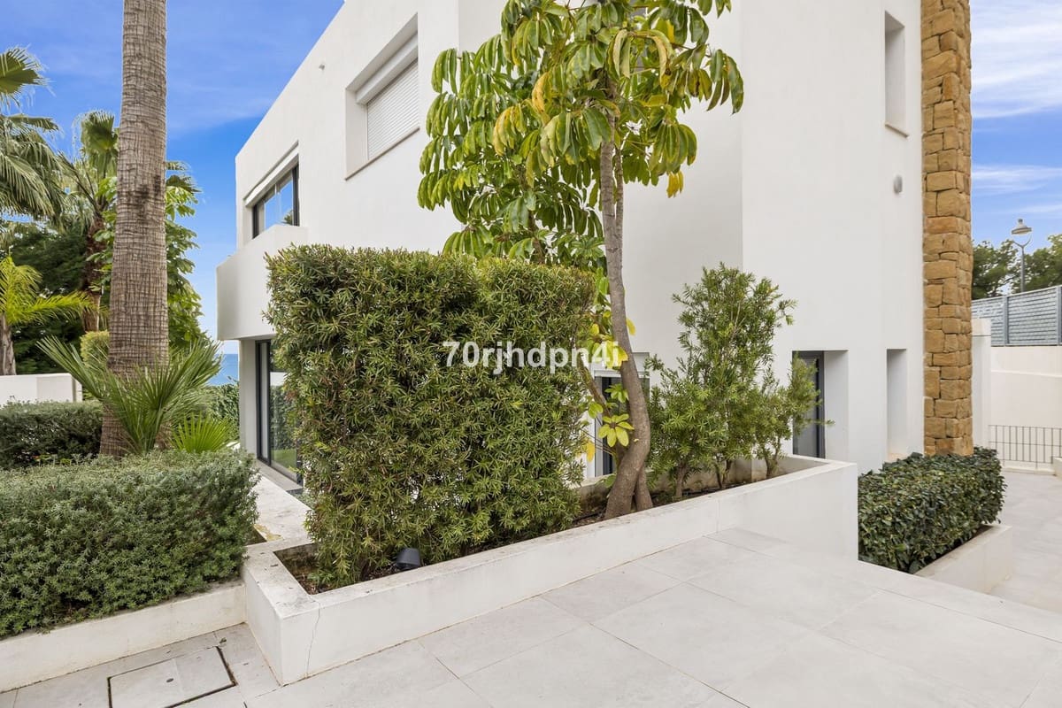 5 quarto Moradia para venda em Marbella com garagem - 3 150 000 € (Ref: 9929952)