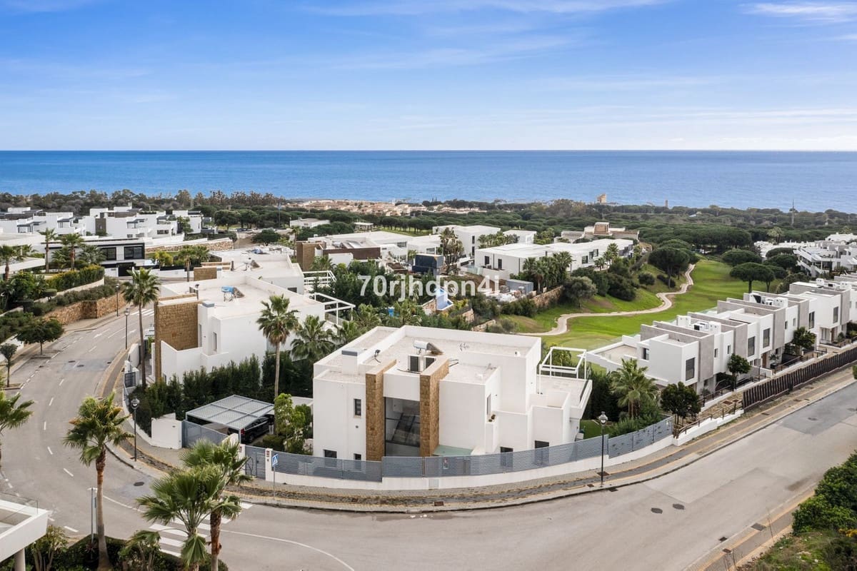 5 quarto Moradia para venda em Marbella com garagem - 3 150 000 € (Ref: 9929952)