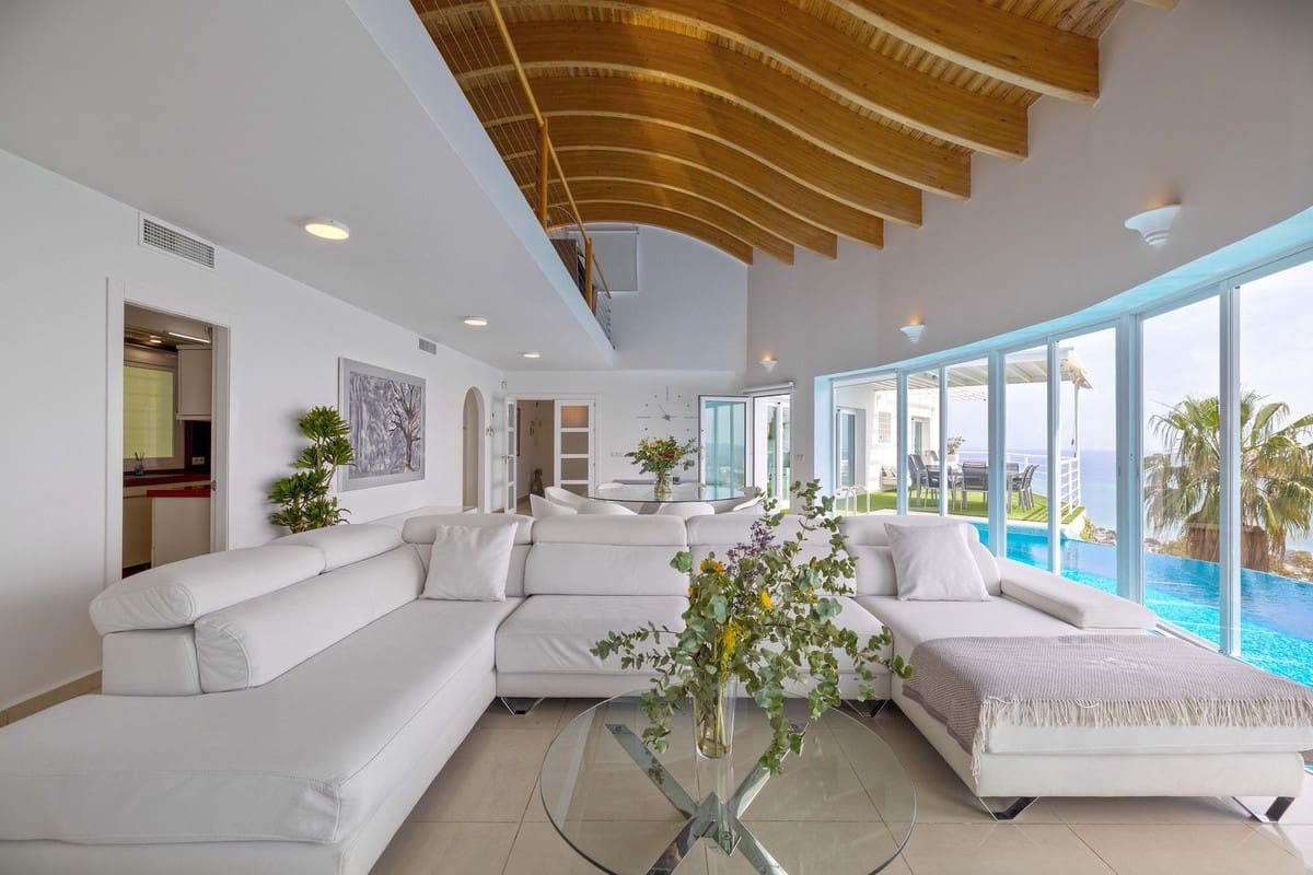 4 soveværelse Villa til salg i Benalmadena Costa - € 3.390.000 (Ref: 9929953)