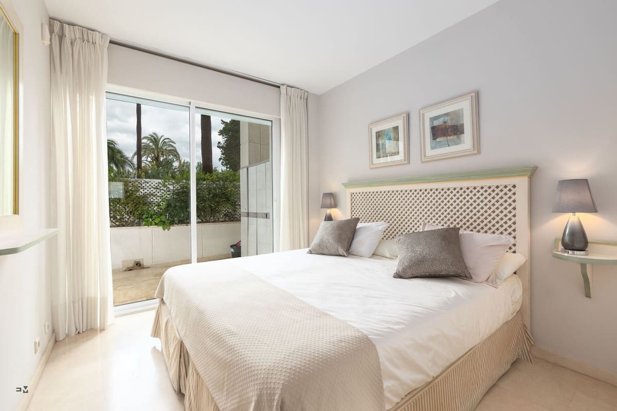 3 soverom Leilighet til salgs i Estepona - € 1 300 000 (Ref: 9943743)