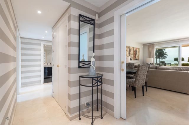 3 bedroom Apartment for sale in Estepona with pool garage - € 1,300,000 (Ref: 9943743)