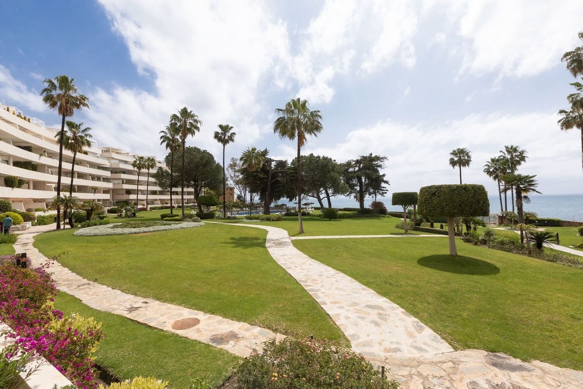 3 soverom Leilighet til salgs i Estepona - € 1 300 000 (Ref: 9943743)