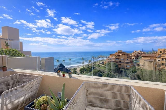 4 soveværelse Lejlighed til salg i Estepona med swimmingpool garage - € 990.000 (Ref: 9943748)