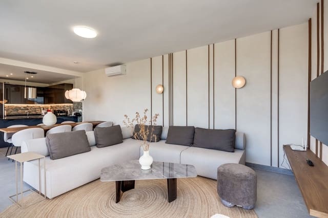 4 soveværelse Villa til salg i Estepona Golf, Estepona med swimmingpool - € 1.150.000 (Ref: 9943752)