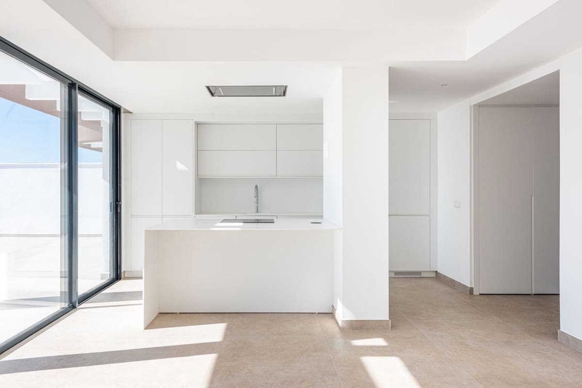 4 slaapkamer Appartement te koop in New Golden Mile - € 1.250.000 (Ref: 9943756)