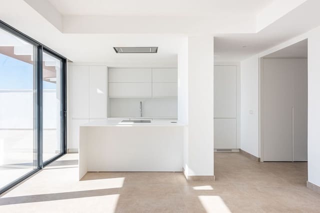 4 Zimmer Apartment zu verkaufen in New Golden Mile, Estepona - 1.250.000 € (Ref: 9943756)