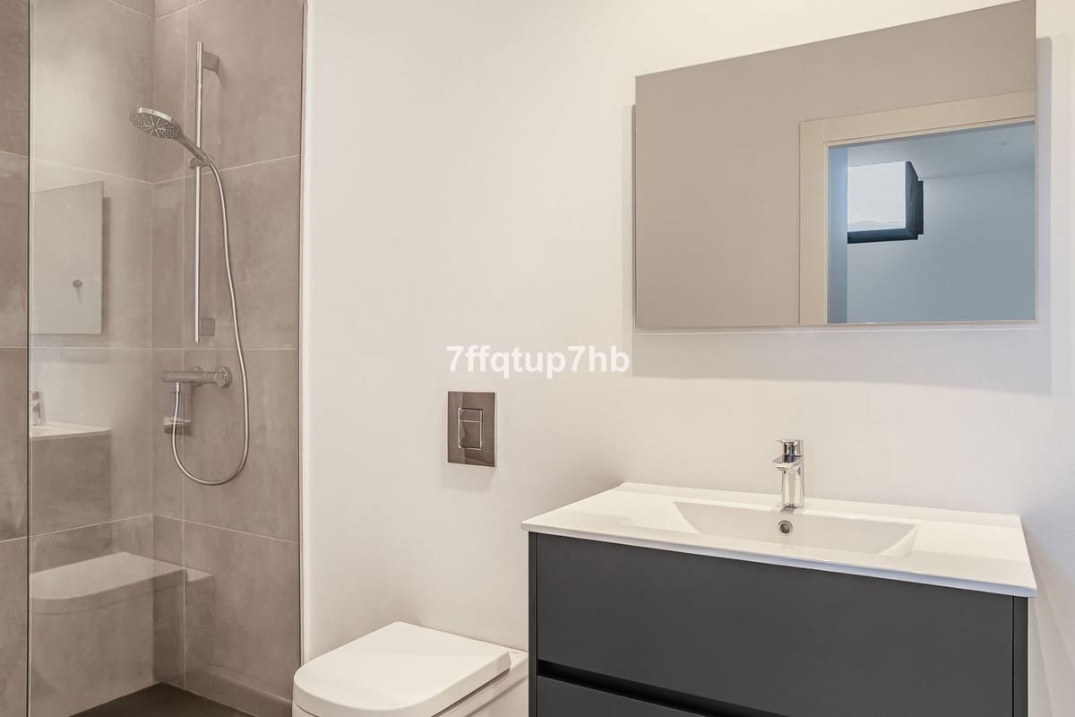 3 soveværelse Villa til salg i Estepona - € 1.395.000 (Ref: 9943760)