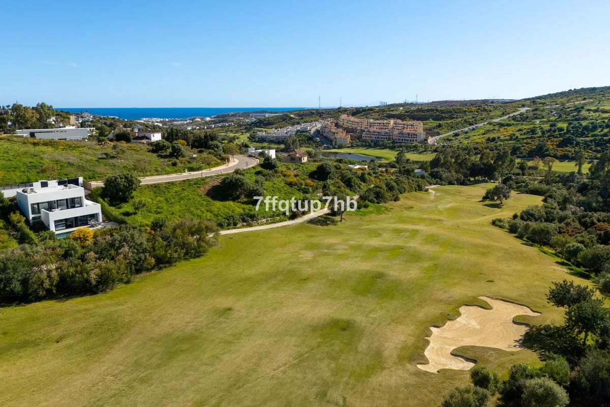 3 soveværelse Villa til salg i Estepona - € 1.395.000 (Ref: 9943760)