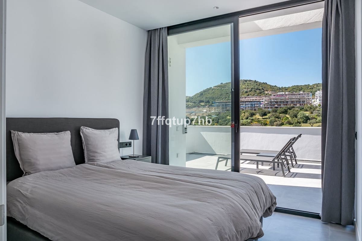 3 soveværelse Villa til salg i Estepona - € 1.395.000 (Ref: 9943760)