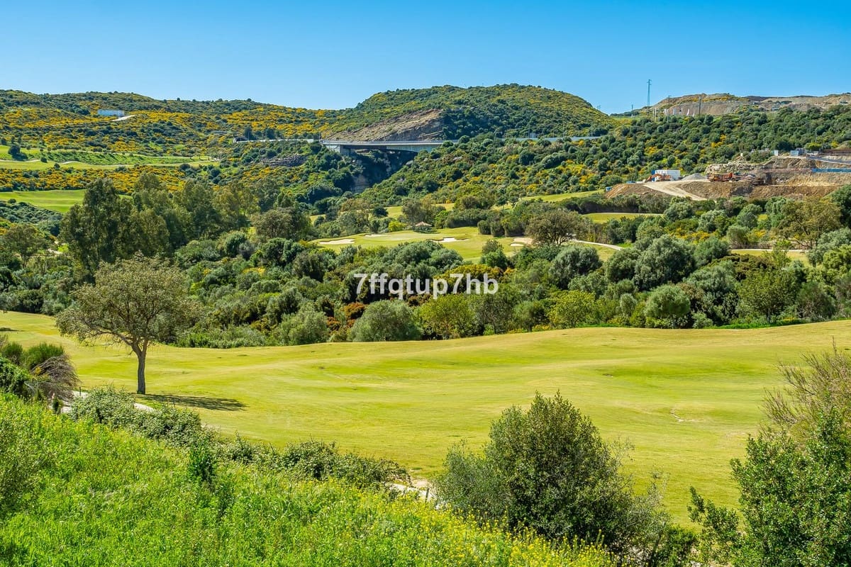 3 soveværelse Villa til salg i Estepona - € 1.395.000 (Ref: 9943760)