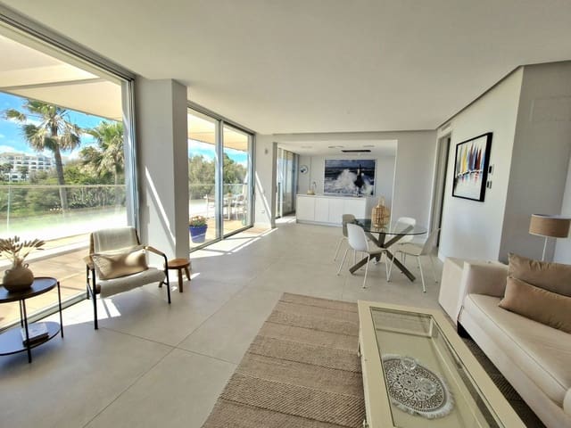 3 Zimmer Apartment zu verkaufen in Estepona mit Pool Garage - 1.375.000 € (Ref: 9943761)
