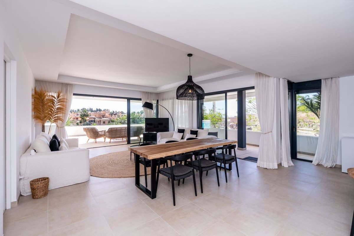 5 chambre Appartement à vendre à El Paraiso - 1 750 000 € (Ref: 9943768)