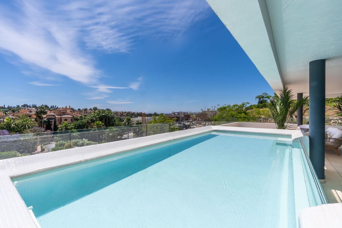 5 chambre Appartement à vendre à El Paraiso - 1 750 000 € (Ref: 9943768)