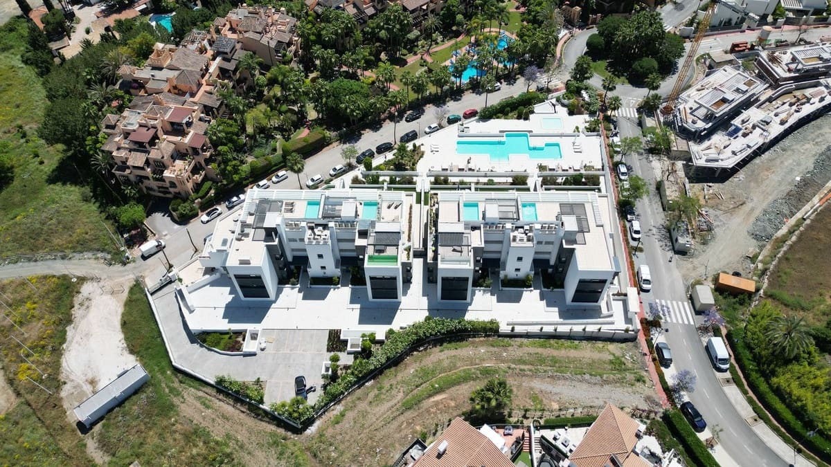 5 chambre Appartement à vendre à El Paraiso - 1 750 000 € (Ref: 9943768)