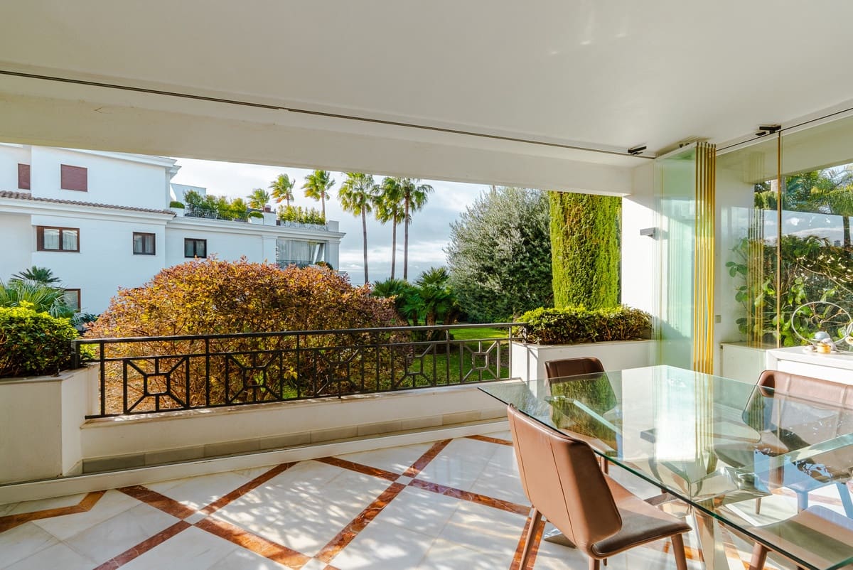 3 chambre Appartement à vendre à Estepona - 1 700 000 € (Ref: 9943769)