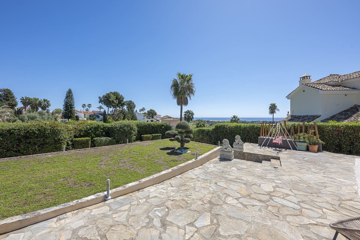 6 chambre Villa/Maison à vendre à Estepona - 1 550 000 € (Ref: 9943770)