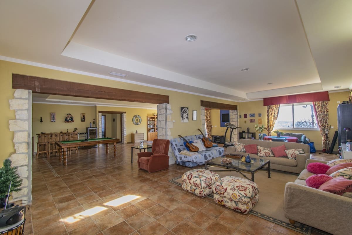 7 camera da letto Villa in vendita in Estepona con garage - 2.300.000 € (Rif: 9943773)