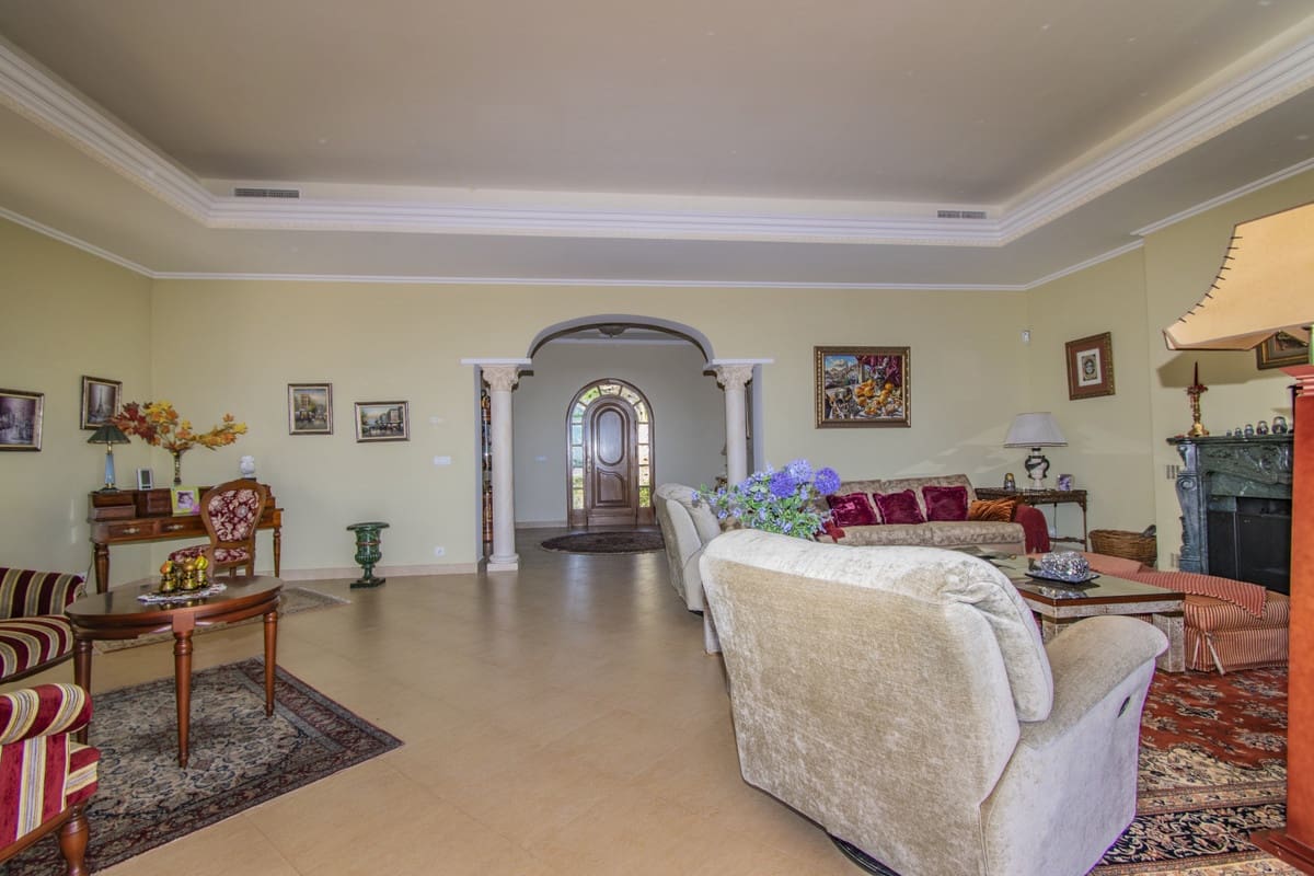 7 camera da letto Villa in vendita in Estepona con garage - 2.300.000 € (Rif: 9943773)