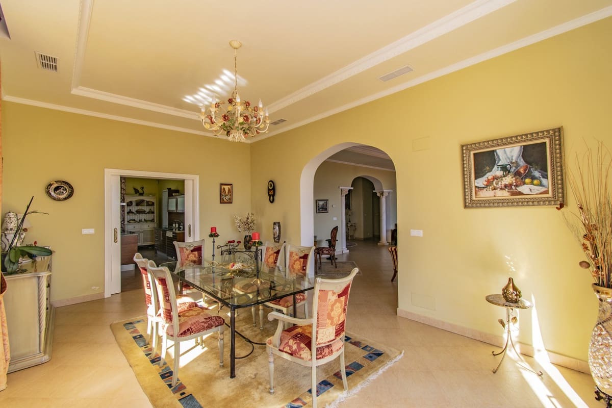 7 camera da letto Villa in vendita in Estepona con garage - 2.300.000 € (Rif: 9943773)
