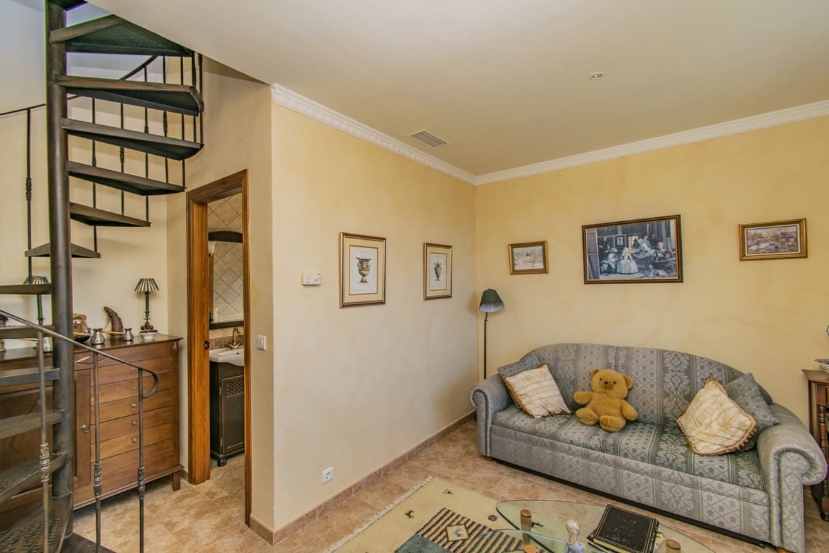 7 camera da letto Villa in vendita in Estepona con garage - 2.300.000 € (Rif: 9943773)