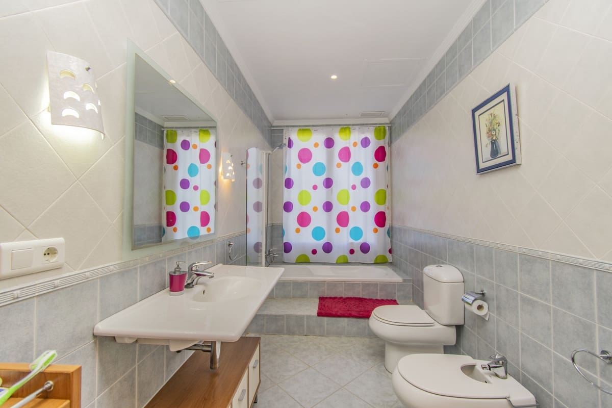 7 camera da letto Villa in vendita in Estepona con garage - 2.300.000 € (Rif: 9943773)