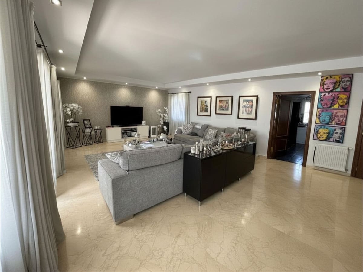 4 camera da letto Villa in vendita in Estepona con garage - 2.695.000 € (Rif: 9943780)