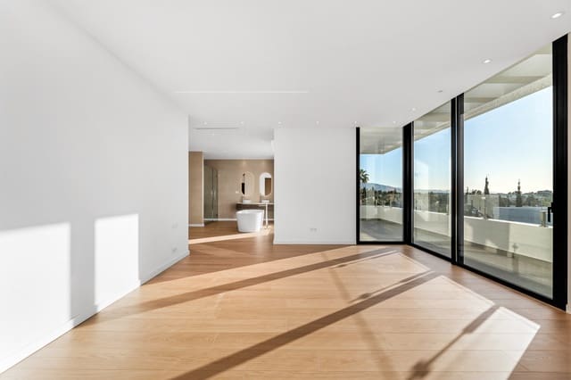 6 bedroom Villa for sale in Benahavís with pool garage - € 4,000,000 (Ref: 9981376)