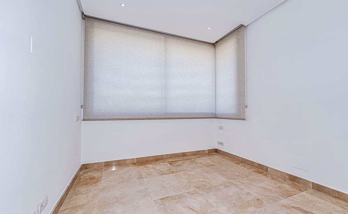 4 slaapkamer Huis te koop in Rio Real - € 1.250.000 (Ref: 9997599)
