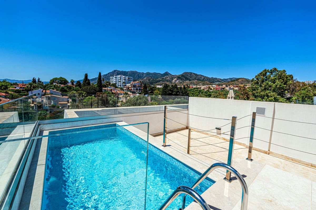 4 slaapkamer Huis te koop in Rio Real - € 1.250.000 (Ref: 9997599)