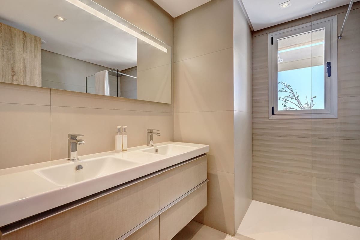 3 camera da letto Appartamento in vendita in Benahavis - 1.200.000 € (Rif: 9997600)