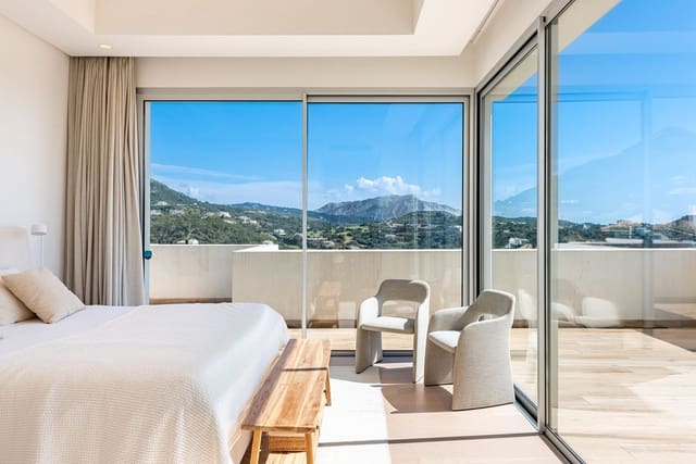 4 quarto Apartamento para venda em Benahavís com piscina garagem - 1 249 000 € (Ref: 9997602)