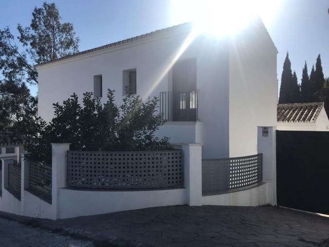4 Zimmer Haus zu verkaufen in Benalmádena mit Pool Garage - 1.200.000 € (Ref: 9997603)