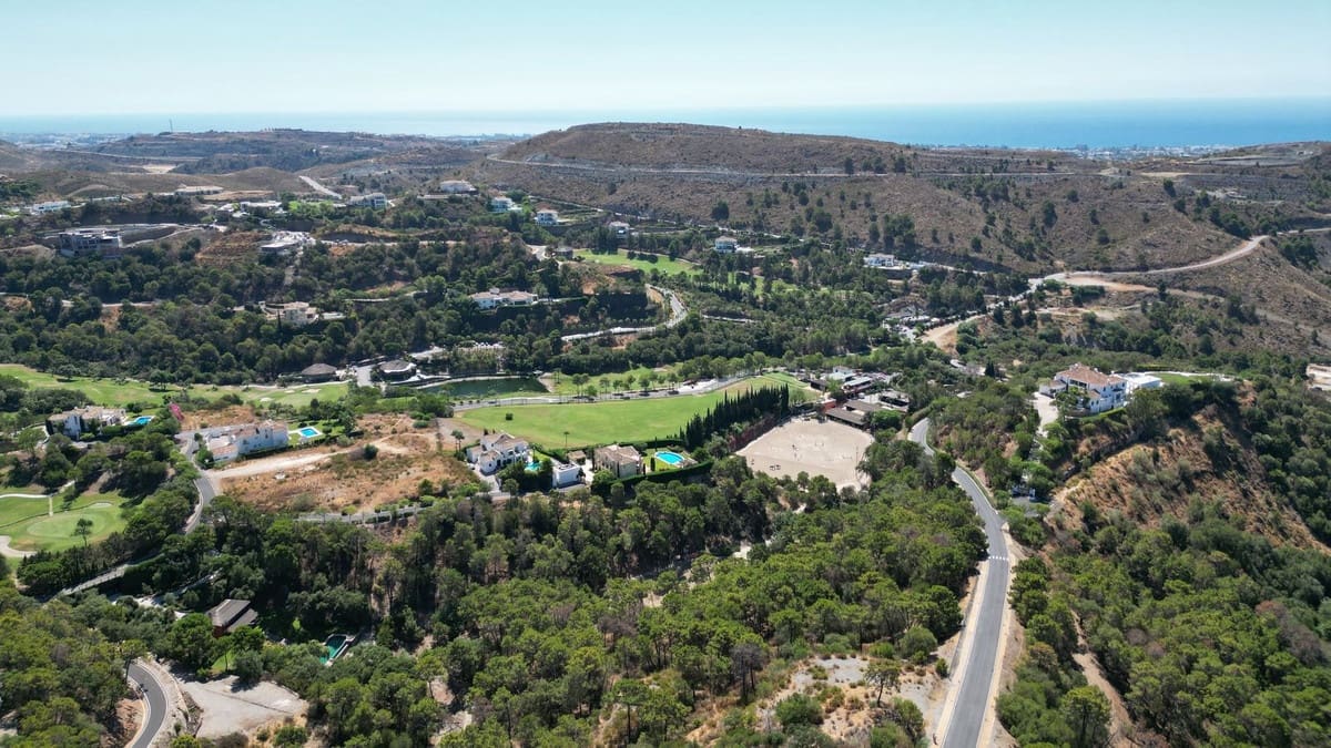 Byggegrund til salg i Benahavis - € 1.195.000 (Ref: 9997605)