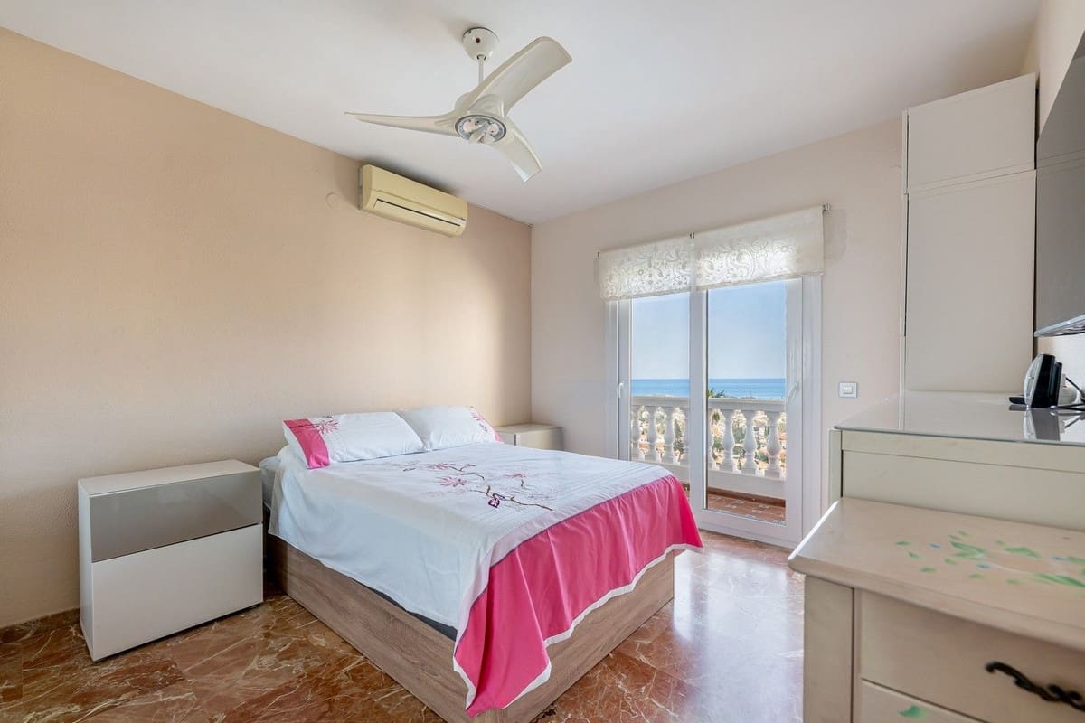5 soveværelse Villa til salg i Benalmadena med garage - € 1.150.000 (Ref: 9997607)