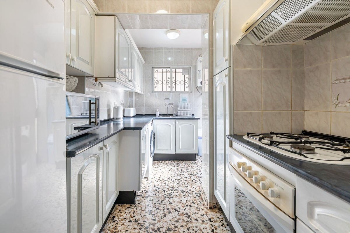 5 soveværelse Villa til salg i Benalmadena med garage - € 1.150.000 (Ref: 9997607)