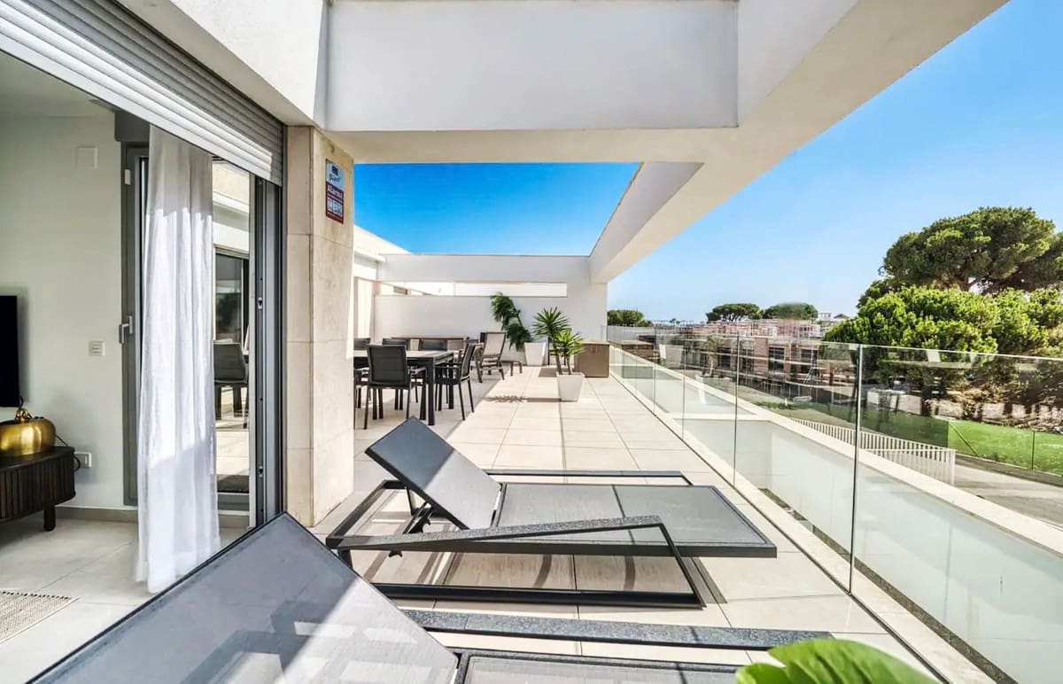 3 soveværelse Lejlighed til salg i Elviria - € 1.150.000 (Ref: 9997608)