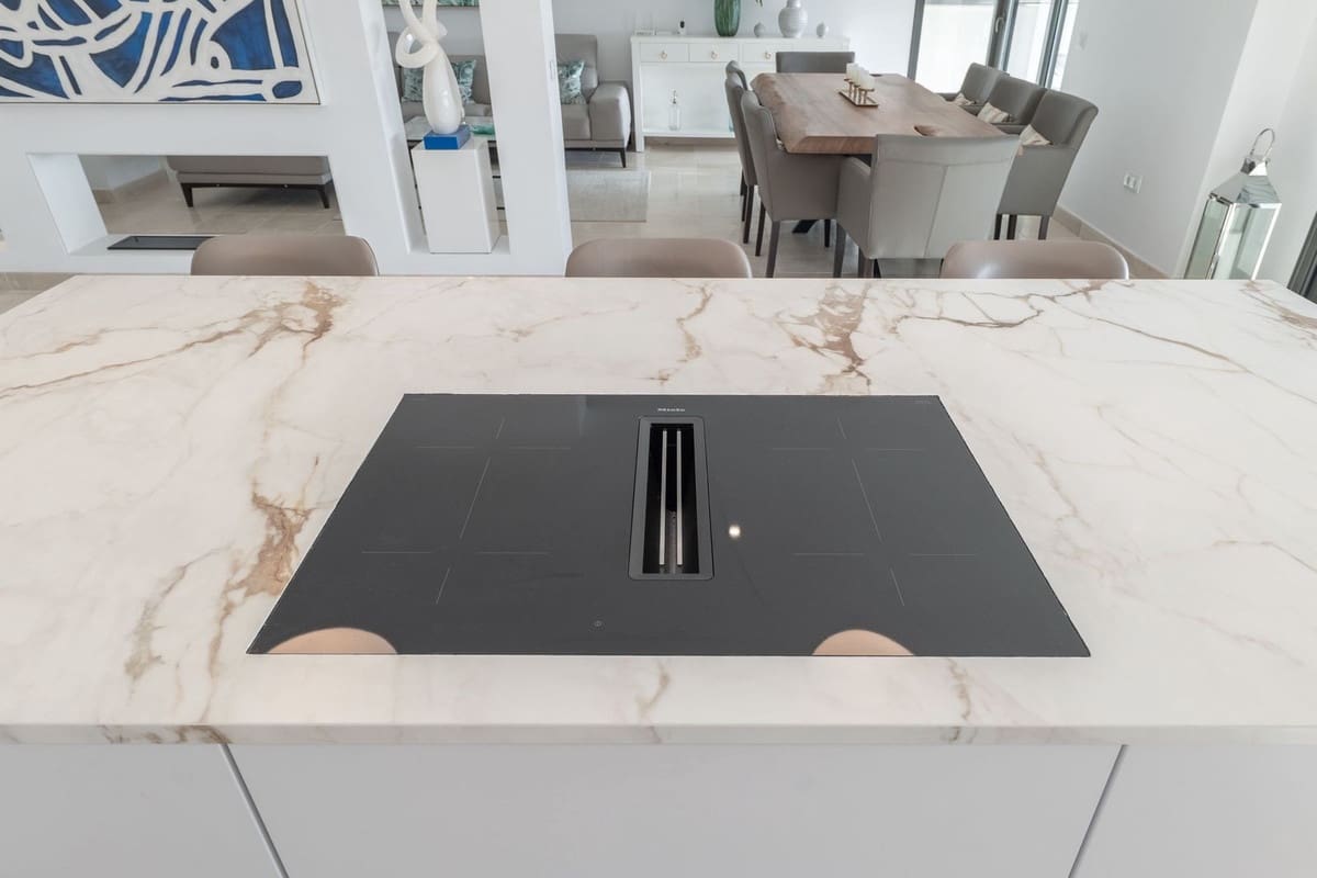 4 soverom Leilighet til salgs i Los Flamingos med garasje - € 1 370 000 (Ref: 9997609)