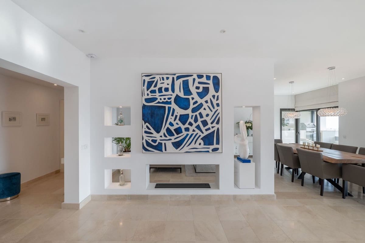 4 soverom Leilighet til salgs i Los Flamingos med garasje - € 1 370 000 (Ref: 9997609)