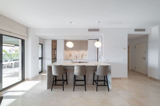 4 soverom Leilighet til salgs i Los Flamingos, Benahavís med garasje - € 1 370 000 (Ref: 9997609)