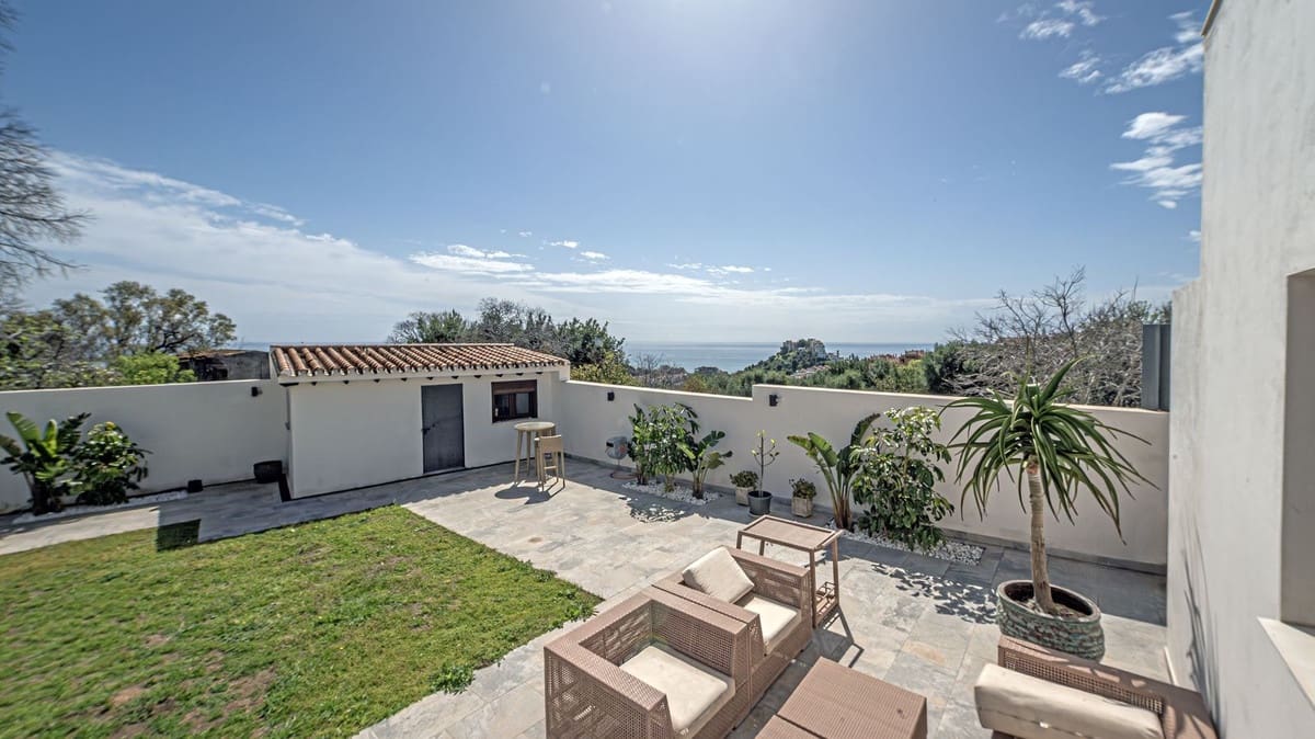 4 soverom Villa til salgs i Benalmadena med garasje - € 1 550 000 (Ref: 9997611)